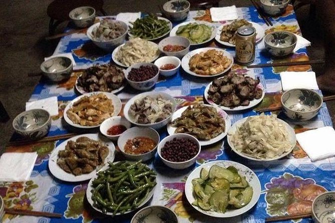 7 Days Package Hanoi- Halong -Sapa-Ninh Binh - Day 3: back to Hanoi, then overnight toward Sapa