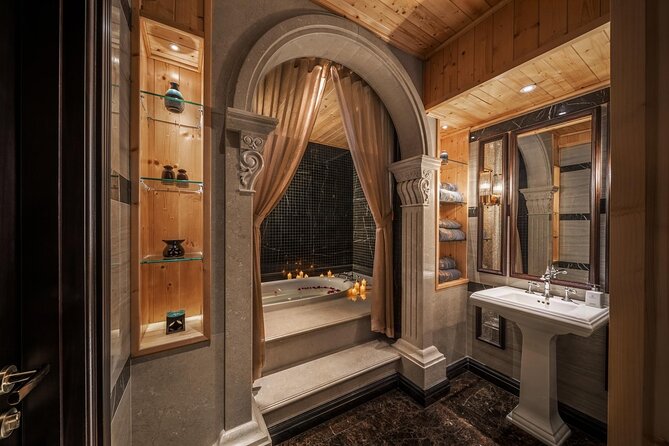 75 Mins Body Massage (Aroma/Vietnamese/Deep/Hot Stone) - Private room, modern facilities, and shower access