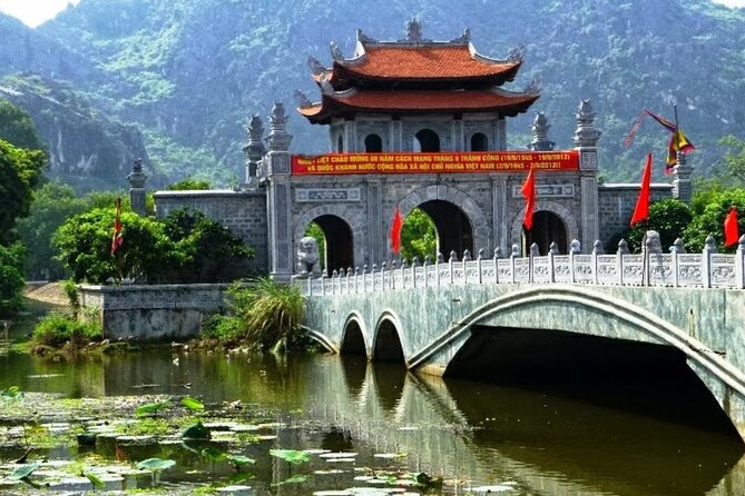 All Inclusive Full Day - Ninh Binh Tour, Transfers, Meals, Ticket - Cycling through the countryside