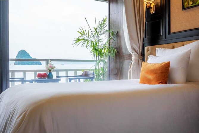 All-inclusive in Lan Ha Bay for 2Days 1 Night with many options - Evening onboard: meals, views, and optional extras