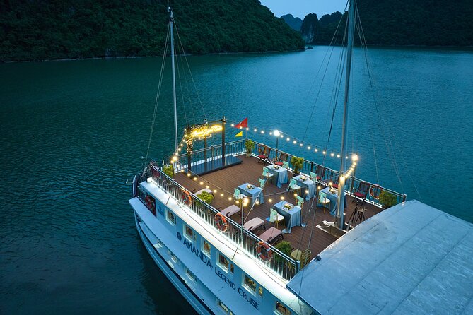 Amanda Premier Cruise - Ha Long Bay - All Inclusive 2D1N - Meals, afternoon tea, and the public areas