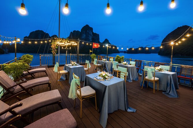 Amanda Premier Cruise - Ha Long Bay - All Inclusive 2D1N - Sung Sot Cave early on day two