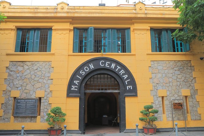 Amazing Private Hanoi City Shore Excursion from Cruise Port - Imperial Citadel of Thang Long and Vietnam’s royal past