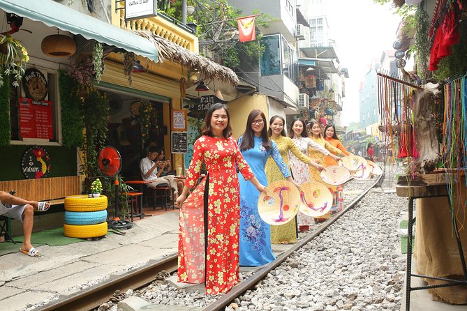 Ao Dai Rental in Hanoi - Who will enjoy this Hanoi activity most?