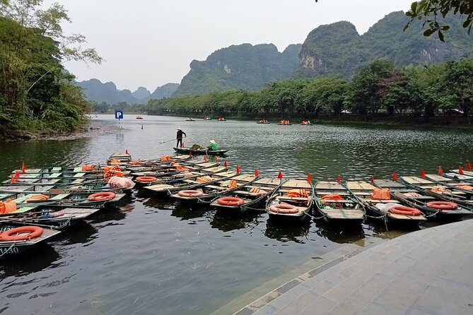 Bai Dinh, Trang An and Mua Cave Day Trip from Hanoi - Who should book this tour?