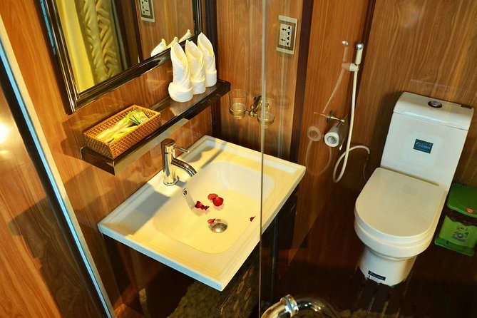 Bai Tu Long Bay Boutique Cruise: Visit Bai Tu Long bay & Overnight boat in 2 day - What the $140 price covers