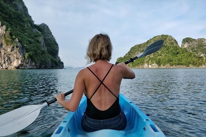 Bai Tu Long Bay Cruises Peaceful and Cozy Group Boat 2D1N - Morning Tai Chi and breakfast on the water
