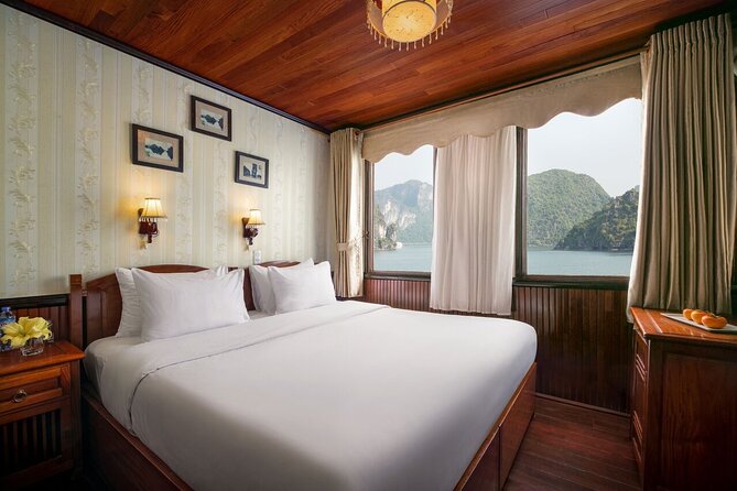 Bai Tu Long Bay Cruises Peaceful and Cozy Group Boat 2D1N - Lunch and the first views from the boat