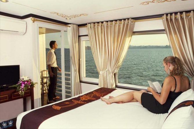 Bai Tu Long Bay Luxury Cruise 2D/1N: Visit Bai Tu Long bay & pristine places - Meals, sunset, and the overnight atmosphere