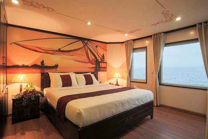 Bai Tu Long Bay Luxury Cruise 2D/1N: Visit Bai Tu Long bay & pristine places - Is $210 per person a fair price?