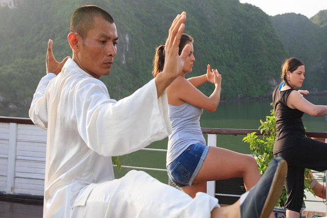 Bai Tu Long boutique & budget cruise 2D: Kayaking, swimming at pristine palaces - Why Bai Tu Long Bay is the better two-day escape