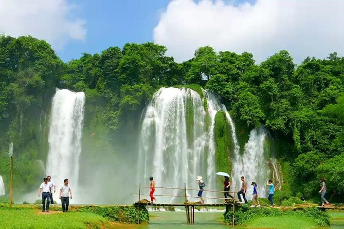 Ban Gioc Waterfall 2D1N From Hanoi Including Nguom Ngao Cave - What the private format really gives you