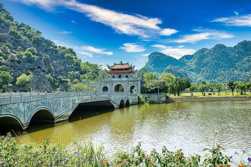 Best Ninh Binh Tour 1-Day, Small Group - Multiple Options - Leaving Hanoi in a small limousine
