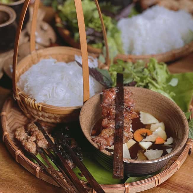 Best Of Hanoi City Tour With Incense Village-Small Group Bus - From Hanoi’s Old Quarter to the Incense Sticks of Quang Phu Cau