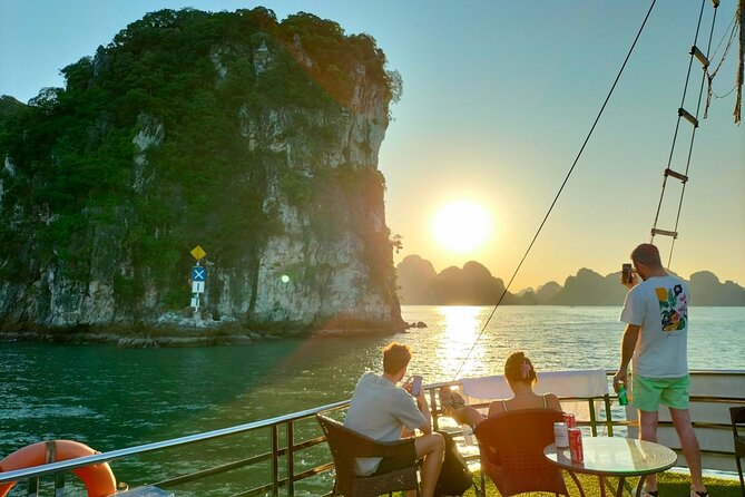 Best Price Halong Bay Full-Day Trip,Cave,Titop,Kayak By Transfer - Sung Sot Cave, Ha Long Bay’s grand stop
