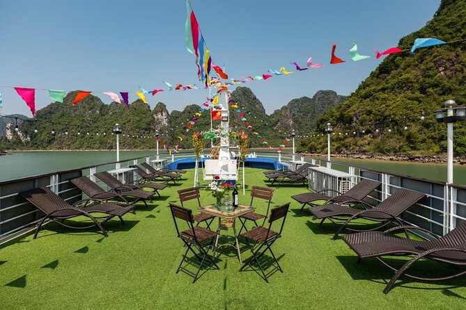 Best Price Halong Bay Full-Day Trip,Cave,Titop,Kayak By Transfer - Ti Top Island for swimming and a high view