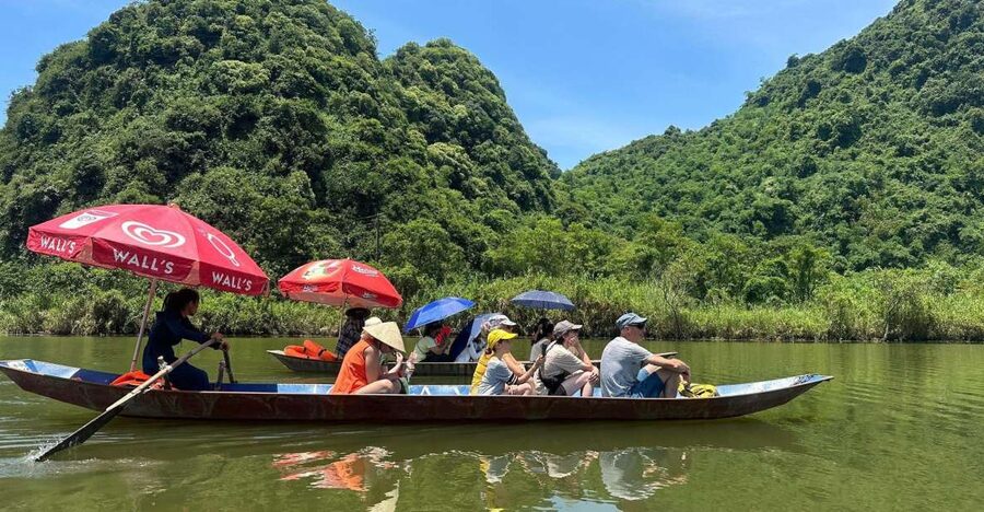 Best trip Perfume Pagoda Full Day - An 8 a.m. departure from central Hanoi