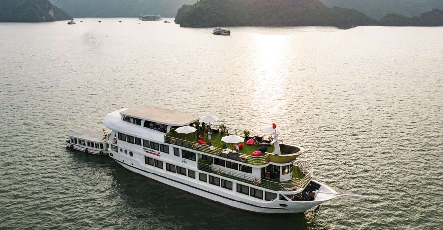 BestSeller - 2 Day 5-Star Overnight Cruise of Highest Safety - What makes this cruise worth considering
