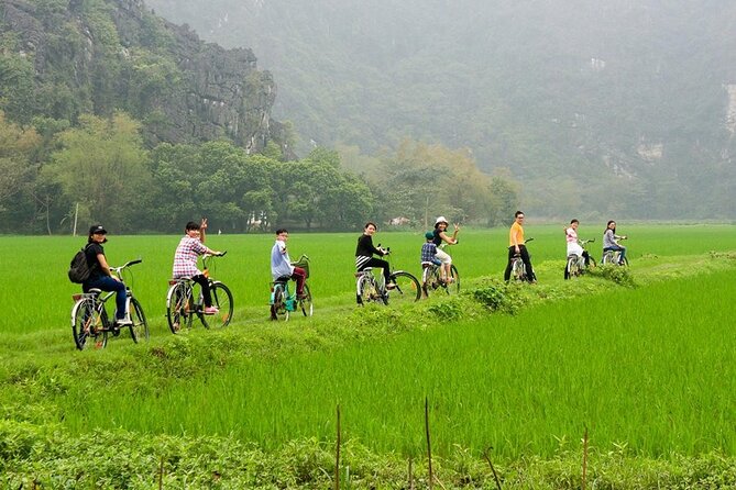 Boat and Bike Riding with Mua Cave in Ninh Binh Full Day Tour - Why this day trip works for first-time Ninh Binh visits