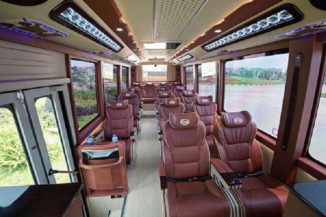 Bus to Cat Ba, Expressway,Speedboat - Why this Hanoi to Cat Ba transfer works well