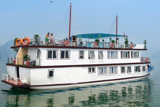Cat Ba Cruise 2 Days 1 Night - Who will get the most from this cruise