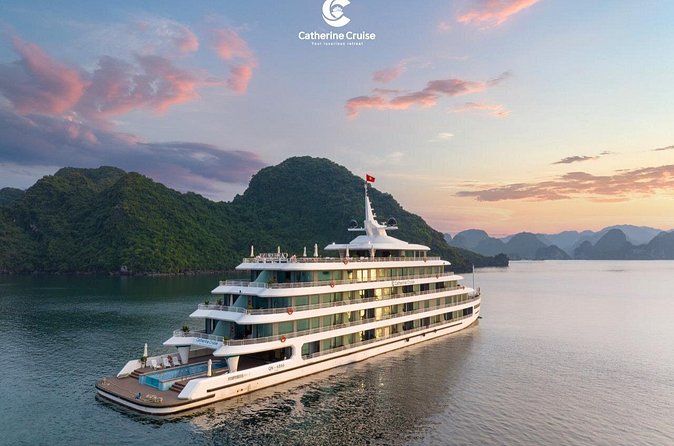 Catherine Cruise Halong Bay 2 Days/1 Night on 6 Star Cruise - Food, drinks, and the real cost