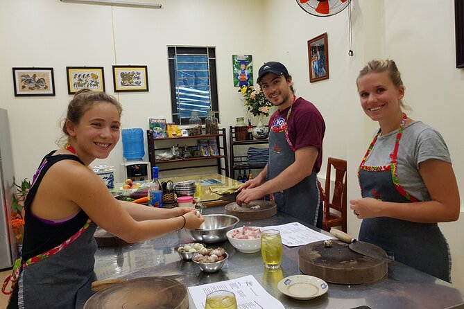 Chef Duyen's Home Cooking Classes and Market Tours - Walking through Chef Duyen’s neighborhood