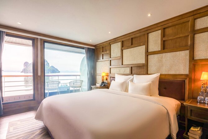 Chill Cruise full-day Explore Halong Bay - Sung Sot Cave, Halong Bay’s grand showpiece