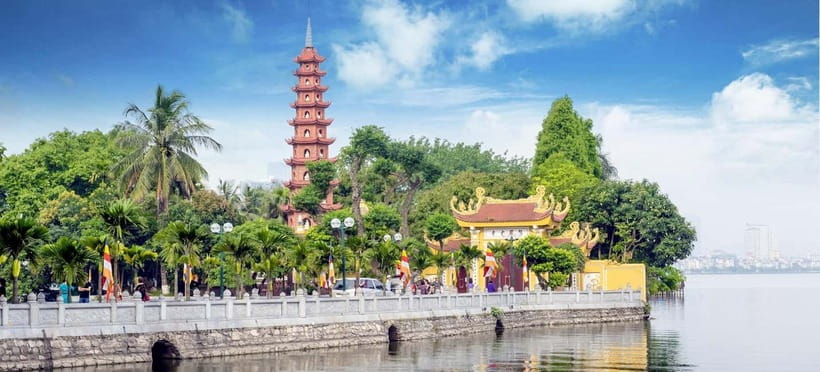 Combo Full-day Hanoi: Incense Village-City Tour-Train Street - Hanoi Specialties at Old Quarter Lunch