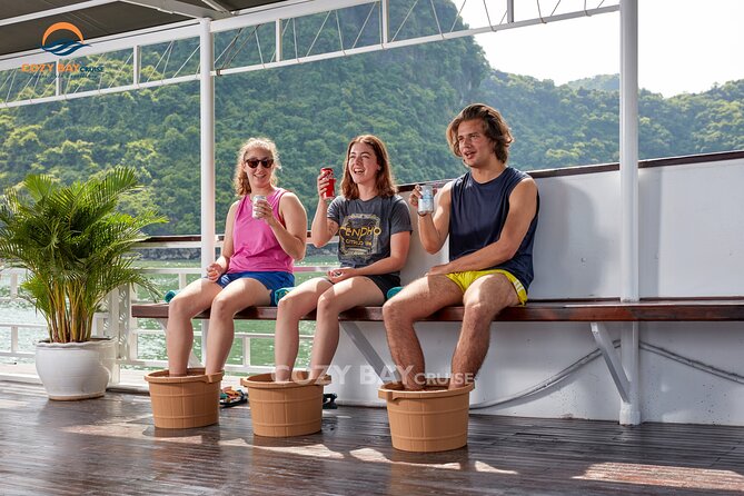CozyBay Cruise-The Best Small Group 2D/1N inHalong-All inclusive - Sunset, cooking class, and an evening on board