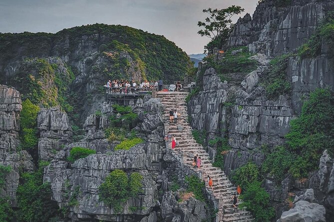 Day Trip from Hanoi to Ninh Binh Hoa Lu, Trang An, and Mua Cave - Why this Ninh Binh day trip works