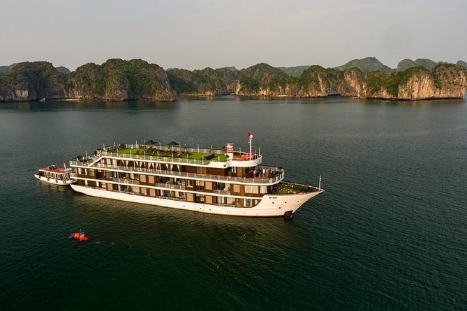 Doris Cruise 5 star cruise 3 days visiting Halong - Lan Ha Bay - Day 2: Viet Hai Village by bicycle