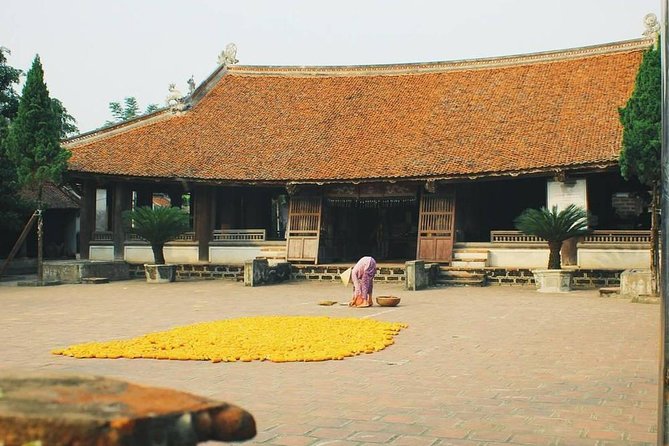 Duong Lam Ancient Village full day tour from Hanoi & experiencing local life - Guides, transport, and the feel of the day