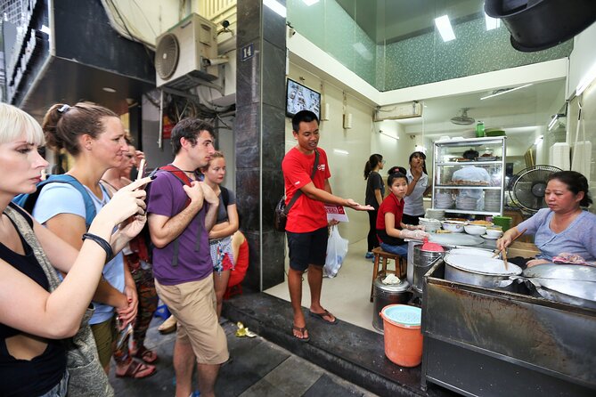 Eat Like a Local: Hanoi Street Food Adventure - Walking the Old Quarter between bites
