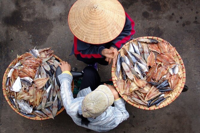 Eat Like a Local: Hanoi Street Food Adventure - What you eat: Hanoi classics with changing stops