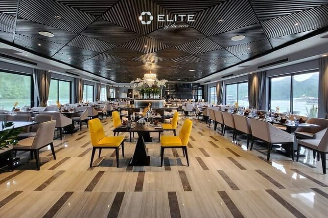 Elite of The Seas - Unique Luxury 3 Days Cruise in Halong & Lan Ha Bay - Day one: kayaking at Ao Ech and your first evening onboard