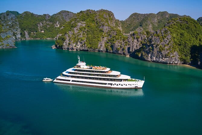 Emeraude Cruise 2 days 1 night Ha Long Bay Tour - Who will enjoy this cruise most