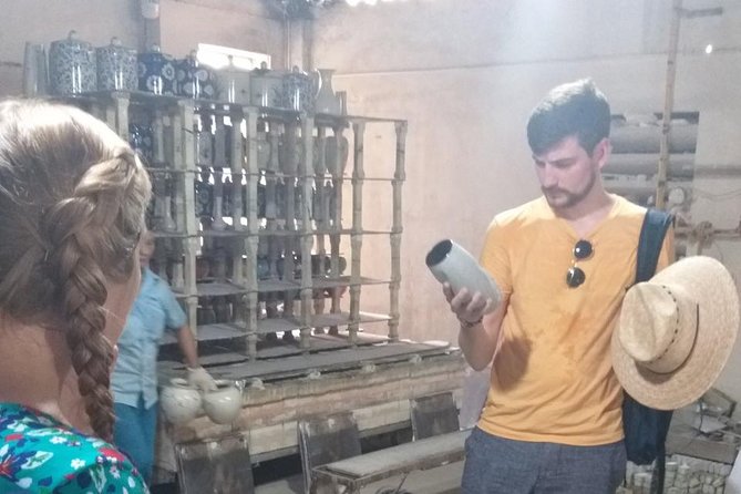 Enjoy making pottery in Amazing Ancient Village! - Making and painting your own piece