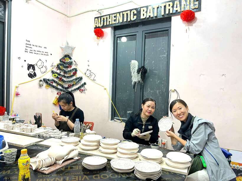 Experience the Art of Ceramic Painting | Hanoi’s Old Quarter - What the strongest feedback tells you