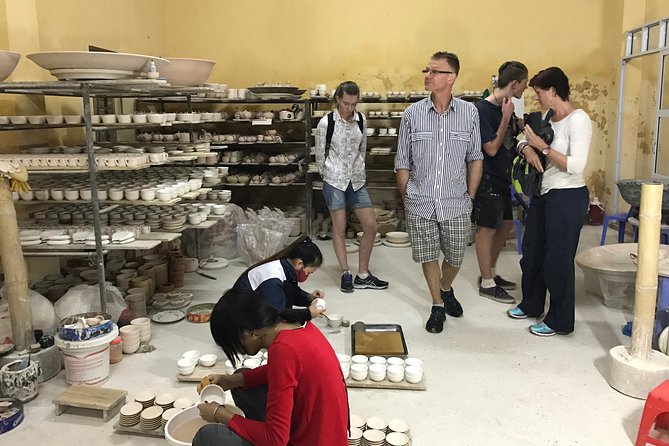 Explore Bat trang village & Ceramics factories with local guide - Why Bat Trang makes a better craft visit