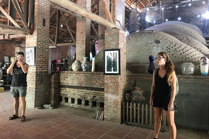Explore Bat trang village & Ceramics factories with local guide - Group size, timing, and small details that matter