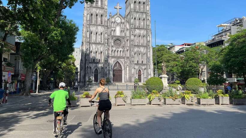 Explore Hanoi Old City By Cycling Tour With Small Groups - Egg coffee and local Hanoi flavors
