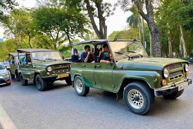 Flavors of Hanoi A Jeep Tour for Food Lovers - Long Bien Bridge and the Ceramic Road