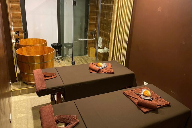 (Free Pick-up) Foot Massage In Hanoi Old Quarter - How to fit it into a Hanoi day