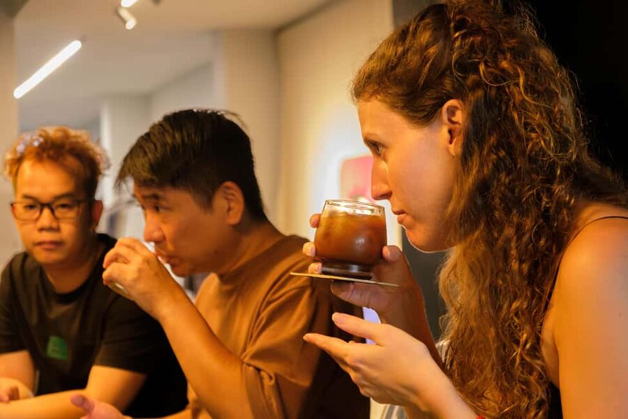 From Egg Coffee to Street Brews: Hanoi Walking Tour - What $39 buys you