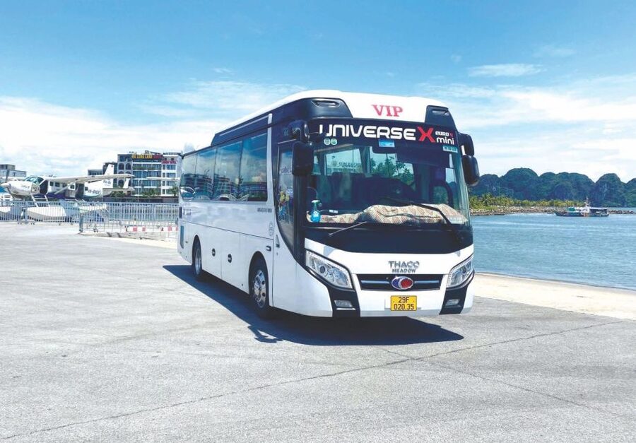 From Ha Noi - Fullday Trip Ha Long Bay - TiTop Beach and the climb for the view