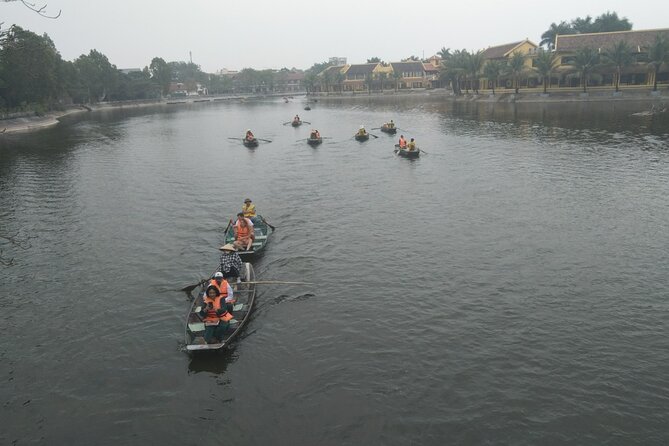 From Ha Noi - FullDay Trip Ninh Binh - The Tam Coc boat ride through three caves
