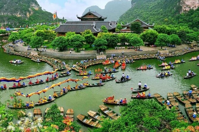 From Hanoi- 1 Day Ninh Binh Save Cost With Transfer Optional - Mua Cave and the climb to Ngoa Long Mountain