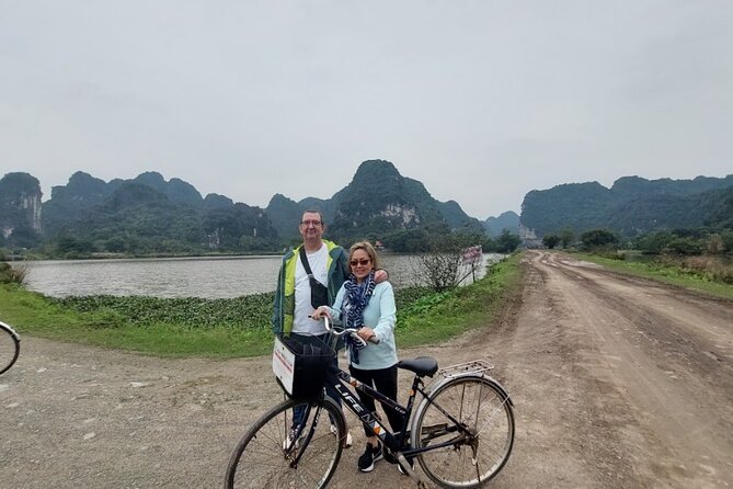 From Hanoi- 1 Day Ninh Binh Save Cost With Transfer Optional - Hoa Lu, the 10th-century royal capital