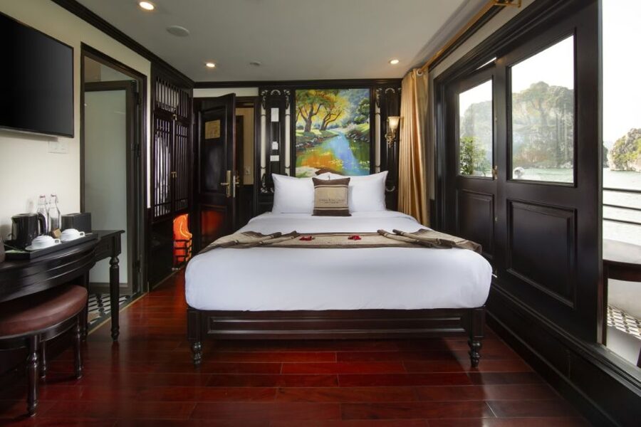 From Hanoi: 2-Day 1 Night Ha Long Bay 5-Star Cruise - Early Tai Chi and the large Sung Sot Cave